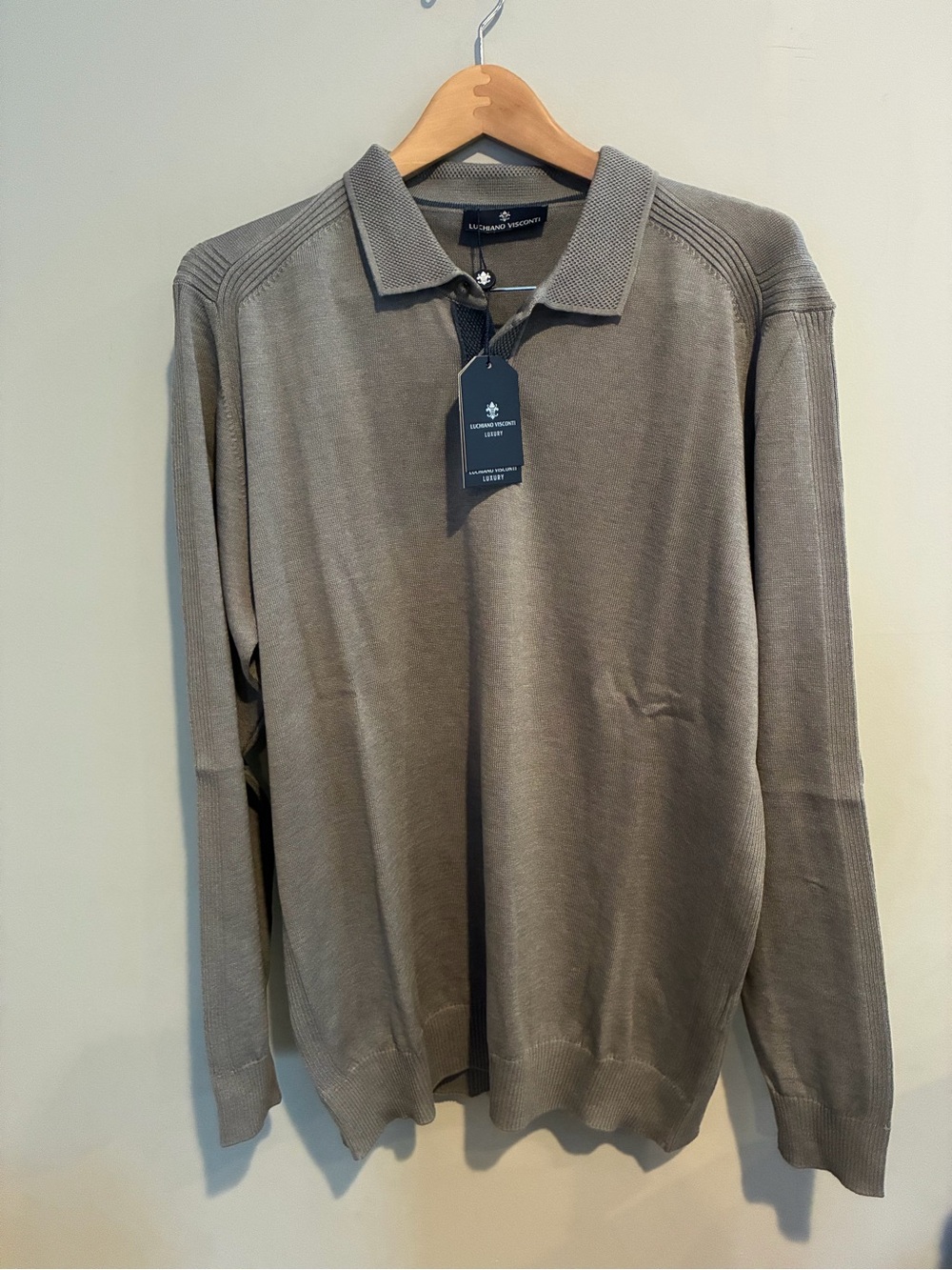 Luchiano Visconti luxury Men's Collared Sweater - gray